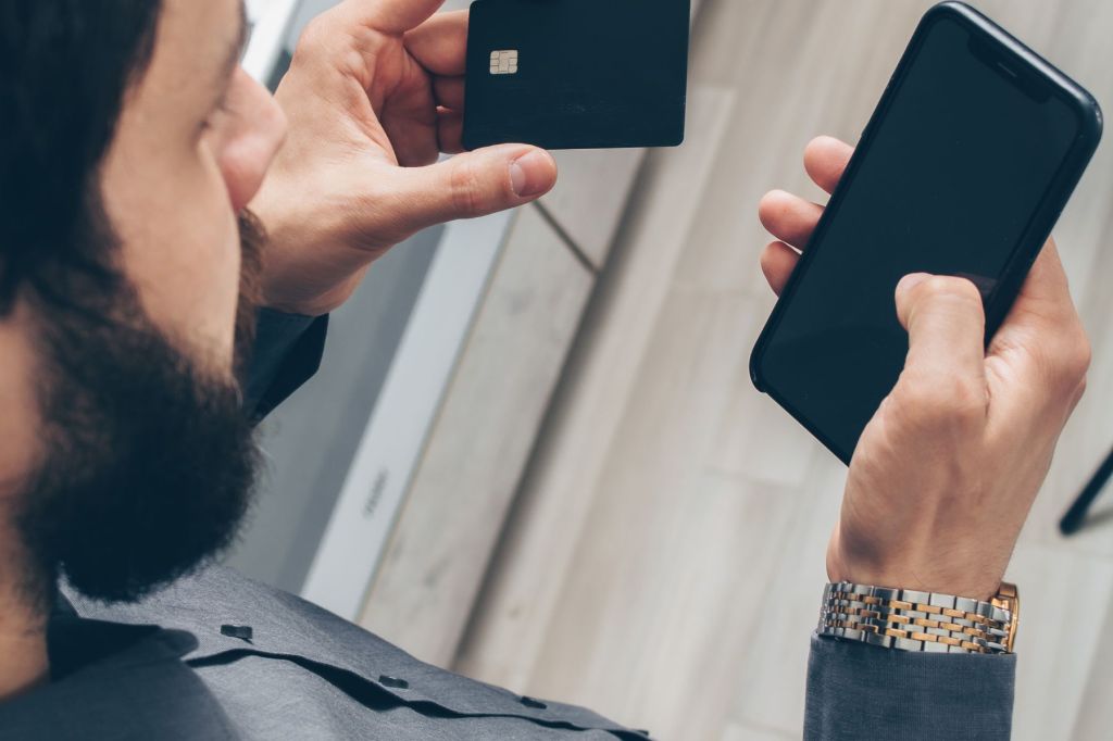 Ciberdelincuentes aprovechan la incertidumbre económica para lanzar&nbsp;estafas